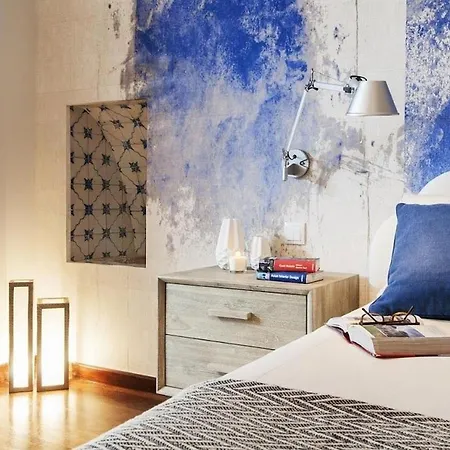 Appartement In With Air Conditioning And Terrace