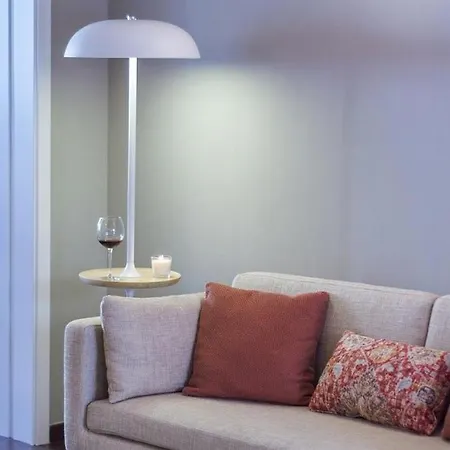 Appartement In With Air Conditioning And Terrace